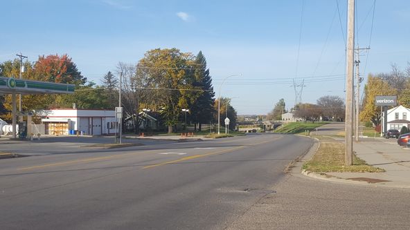 Convenience Store, Gas & Car Wash: 631 N 6th St, Montevideo, MN 56265